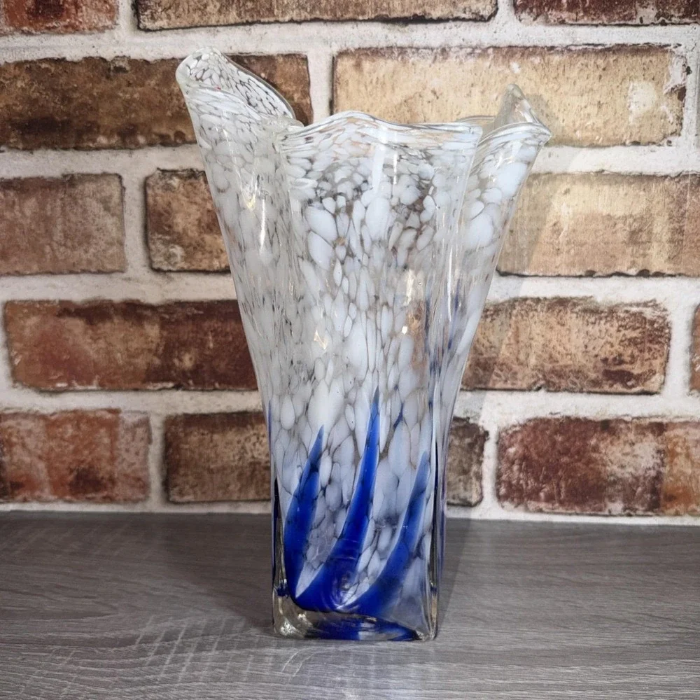 VTG Hand Blown Glass Vase, Blue & White Ruffled Handkerchief Vase